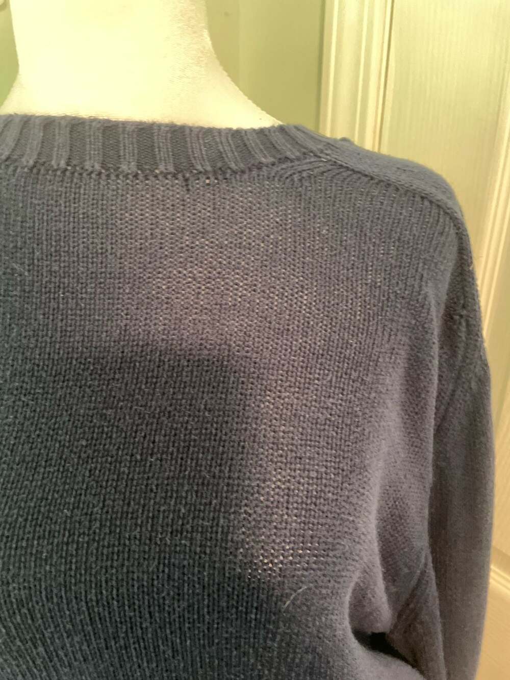 Vintage 100% Fine Combed Cotton Crewneck Pullover Sweater Navy Men's Size M - Picture 2 of 3